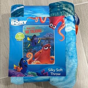 Disney Finding Dory Blue Silky Soft Throw